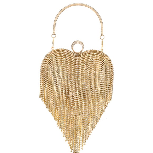 Dazzling heart-shaped clutch bag